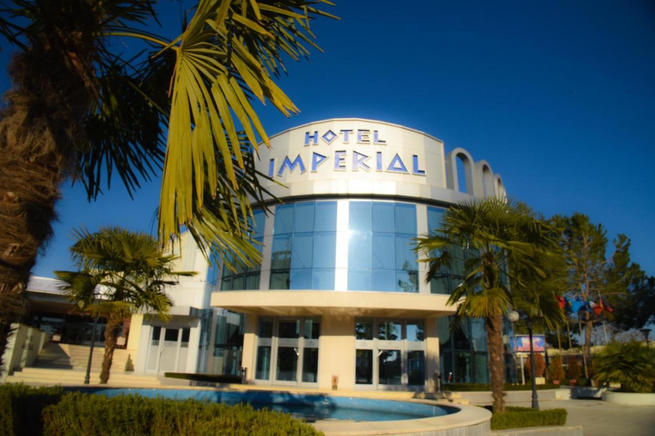 Imperial Hotel Ih เอลบาซาน ภายนอก รูปภาพ