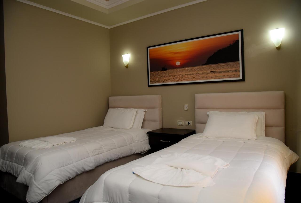 Imperial Hotel Ih เอลบาซาน ภายนอก รูปภาพ